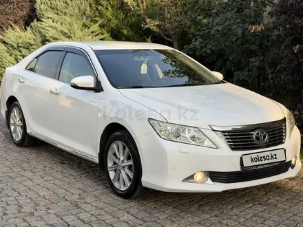 Toyota Camry 2013 года за 9 800 000 тг. в Алматы – фото 2