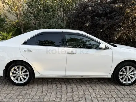 Toyota Camry 2013 года за 9 800 000 тг. в Алматы – фото 12