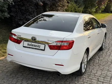 Toyota Camry 2013 года за 9 800 000 тг. в Алматы – фото 20
