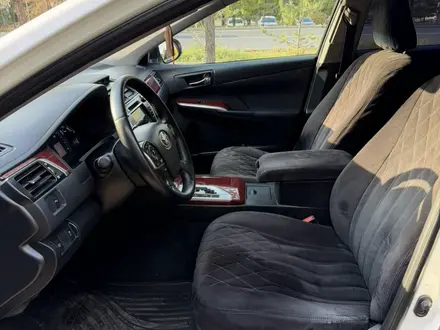Toyota Camry 2013 года за 9 800 000 тг. в Алматы – фото 30
