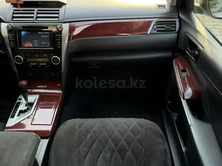 Toyota Camry 2013 года за 9 800 000 тг. в Алматы – фото 41