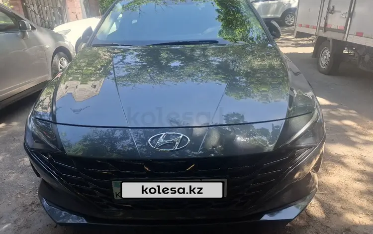 Hyundai Elantra 2023 годаүшін8 200 000 тг. в Алматы