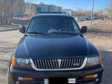 Mitsubishi Montero Sport, 1999