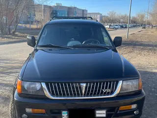 Mitsubishi Montero Sport