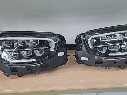 Фары Mercedes GLC X253 рестайлинг за 120 000 тг. в Алматы