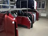 Капот Тойота Витц (2 поколение) Toyota Vitz (XP90) за 50 000 тг. в Павлодар