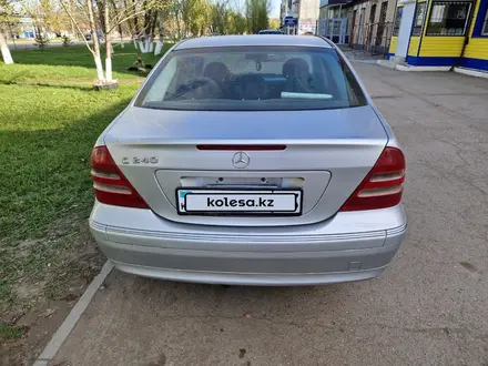 Mercedes-Benz C 240 2002 года за 3 000 000 тг. в Кокшетау – фото 12