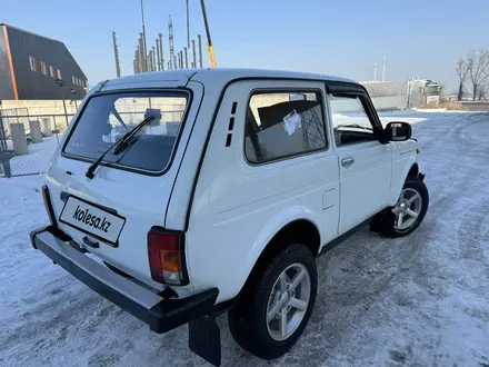 ВАЗ (Lada) Lada 2121 2013 года за 4 490 000 тг. в Алматы – фото 2