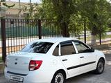 ВАЗ (Lada) Granta 2190 2015 годаүшін2 400 000 тг. в Тараз – фото 2