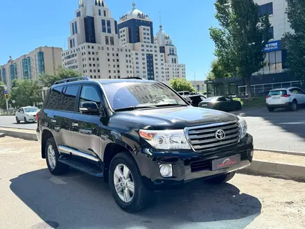 Toyota Land Cruiser 2014 года за 26 700 000 тг. в Астана – фото 2