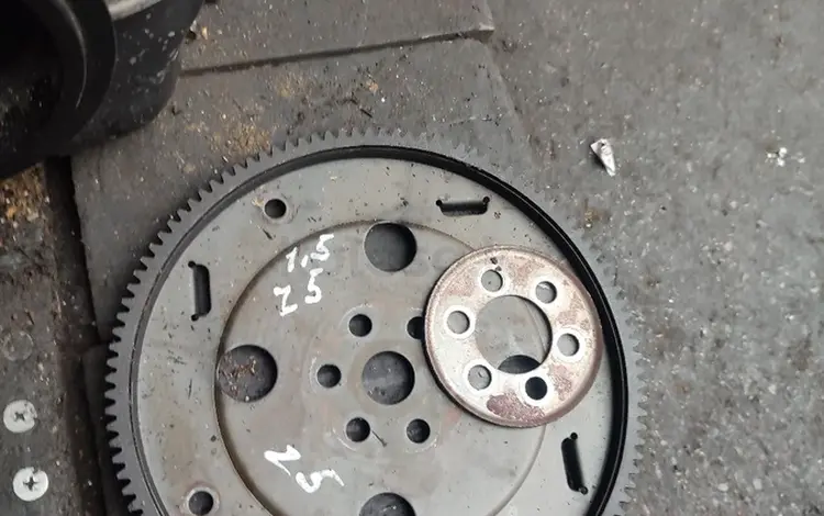 Мазда 323 маховик за 7 000 тг. в Алматы