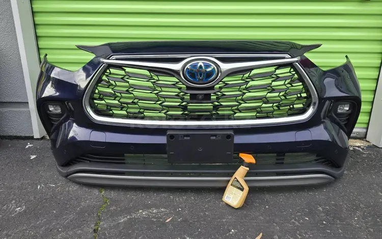 Бампер передний Toyota Highlander 2019-2024 ORIGINAL за 400 000 тг. в Алматы
