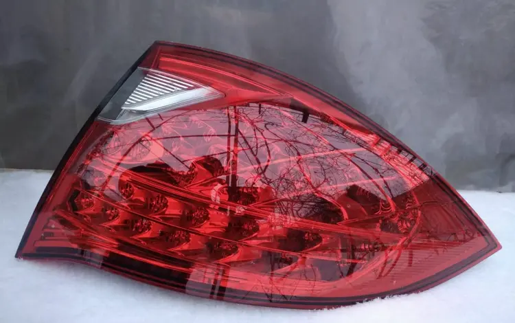 Porsche Cayenne фонарь задний правый (наружный), (2010 — 2014) за 130 000 тг. в Шымкент
