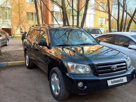 Toyota Highlander 2005 года за 7 500 000 тг. в Астана – фото 2