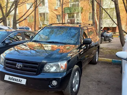 Toyota Highlander 2005 года за 7 500 000 тг. в Астана – фото 4