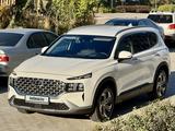 Hyundai Santa Fe 2021 годаүшін13 500 000 тг. в Шымкент