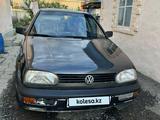 Volkswagen Golf 1992 годаүшін1 600 000 тг. в Актобе