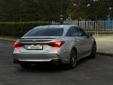 Toyota Avalon 2018 годаүшін19 000 000 тг. в Астана – фото 4