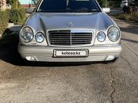 Mercedes-Benz E 320 1998 годаfor4 800 000 тг. в Шымкент