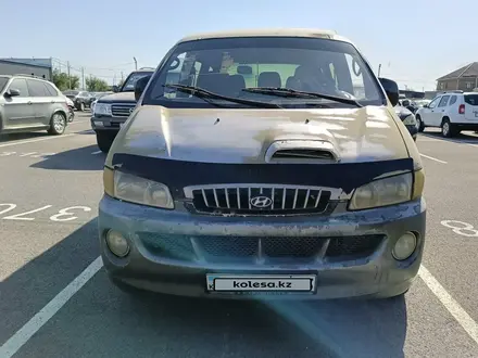 Hyundai Starex 2002 года за 642 500 тг. в Шымкент – фото 2