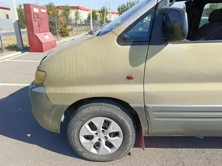 Hyundai Starex 2002 года за 642 500 тг. в Шымкент – фото 6
