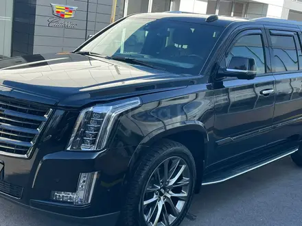 Cadillac Escalade 2020 года за 35 000 000 тг. в Алматы – фото 16