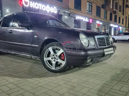 Mercedes-Benz E 280 1996 года за 3 000 000 тг. в Костанай – фото 2