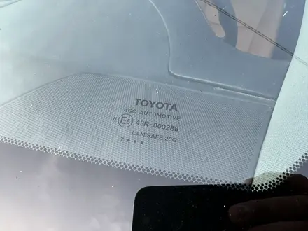 Toyota Camry 2017 года за 14 300 000 тг. в Шымкент – фото 12