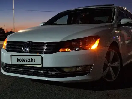 Volkswagen Passat 2012 года за 6 850 000 тг. в Атырау – фото 5