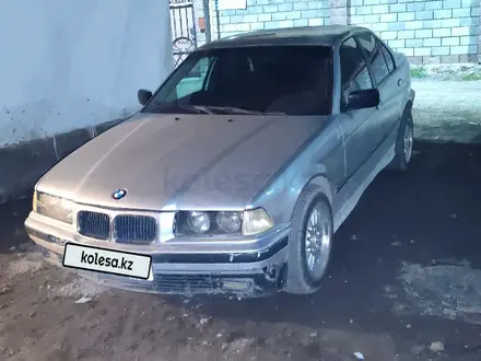 BMW 318 1995 года за 1 800 000 тг. в Алматы – фото 4