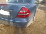 Mercedes-Benz E 200 2001 годаfor5 000 000 тг. в Семей – фото 4