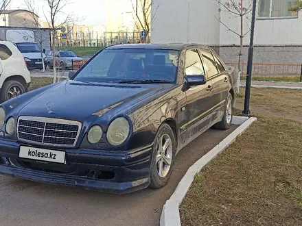 Mercedes-Benz E 230 1997 года за 2 000 000 тг. в Астана – фото 11
