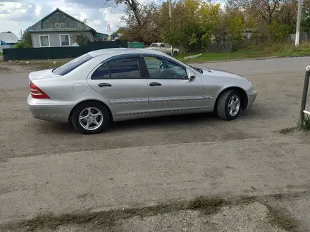 Mercedes-Benz C 180 2003 года за 3 500 000 тг. в Петропавловск – фото 6