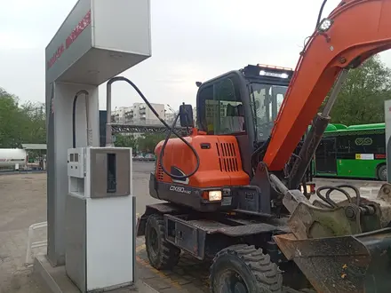 Doosan  DX 2021 года за 20 300 000 тг. в Алматы – фото 2