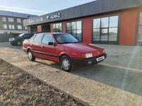 Volkswagen Passat 1993 года за 800 000 тг. в Аксай