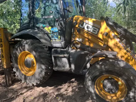 JCB  3CX 2016 года за 30 000 000 тг. в Астана – фото 2