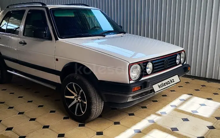 Volkswagen Golf 1988 года за 2 500 000 тг. в Сарыагаш