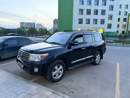 Toyota Land Cruiser 2015 года за 21 500 000 тг. в Астана