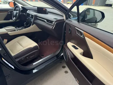 Lexus RX 350 2018 года за 21 800 000 тг. в Актау – фото 9