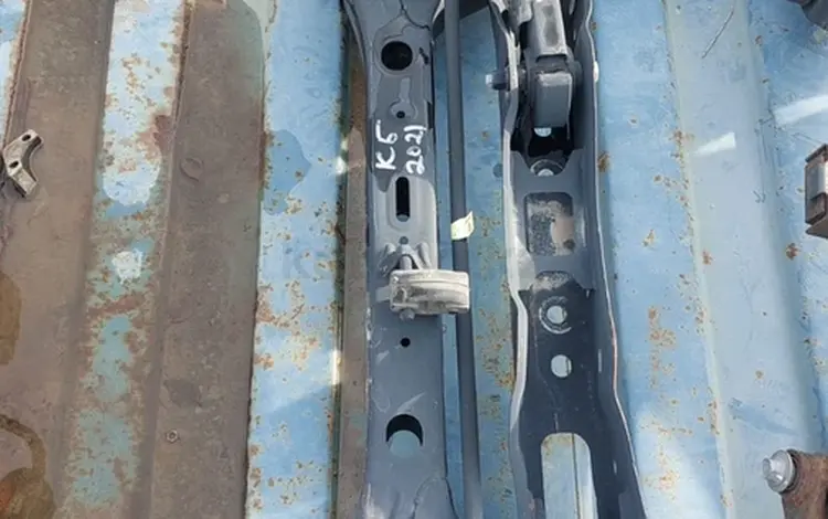 Задний балка на киа К5 за 130 000 тг. в Шымкент