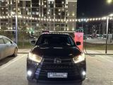 Toyota Highlander 2015 года за 16 500 000 тг. в Астана