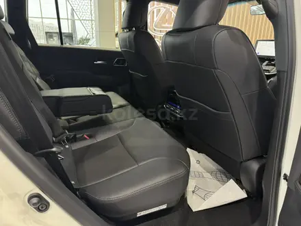 Toyota Land Cruiser Prestige 2025 года за 65 390 000 тг. в Атырау – фото 10