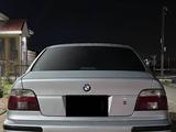 BMW 523 1999 года за 5 000 000 тг. в Актау – фото 4