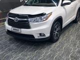 Toyota Highlander 2016 годаfor15 000 000 тг. в Жанаозен