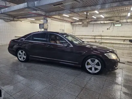 Mercedes-Benz S 350 2008 года за 6 500 000 тг. в Астана – фото 2