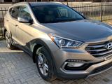 Hyundai Santa Fe 2016 года за 8 000 000 тг. в Актобе – фото 2