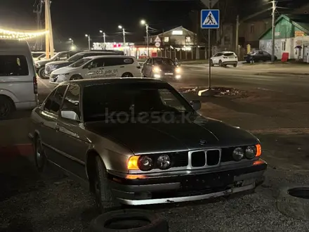 BMW 520 1991 года за 1 300 000 тг. в Астана