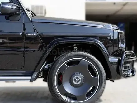 Новые оригинальные диски AMG R22 на Mercedes G Classe W463 Гелендваген за 1 300 000 тг. в Алматы – фото 9