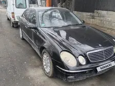 Mercedes-Benz E-Class, 2005