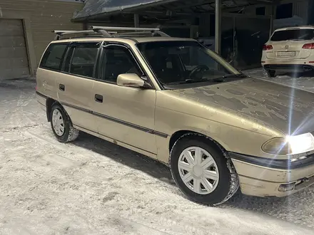 Opel Astra 1997 года за 1 300 000 тг. в Астана – фото 2